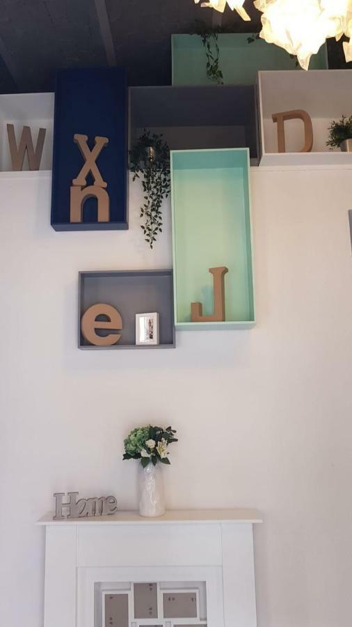 Florista Bonito Alojamiento Bien Comunicado Hotel Valencia Bagian luar foto