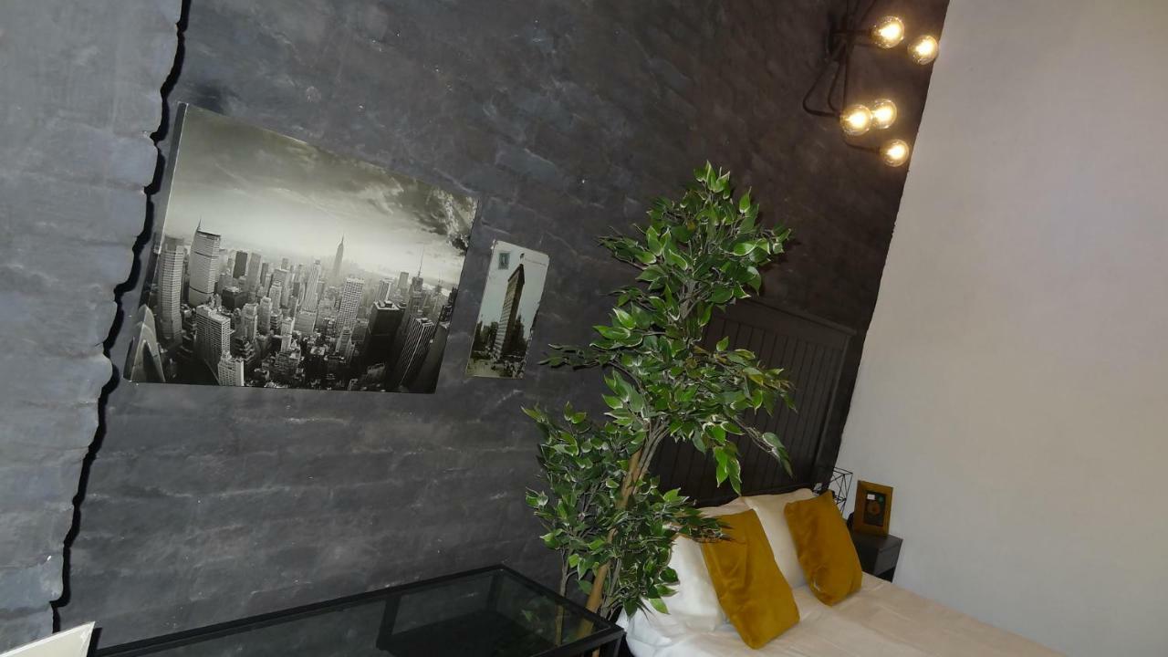 Florista Bonito Alojamiento Bien Comunicado Hotel Valencia Bagian luar foto