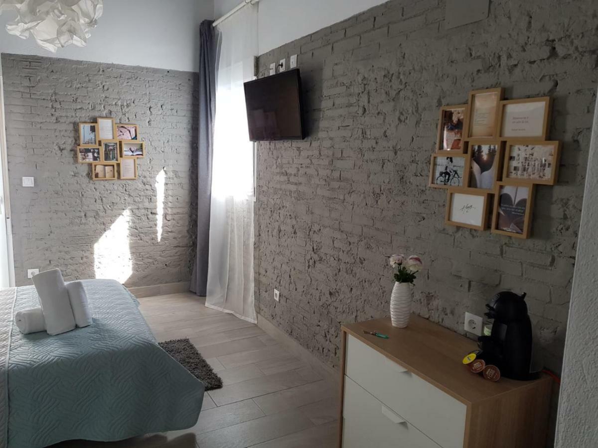 Florista Bonito Alojamiento Bien Comunicado Hotel Valencia Bagian luar foto