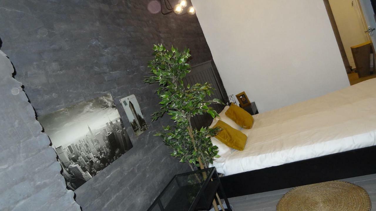 Florista Bonito Alojamiento Bien Comunicado Hotel Valencia Bagian luar foto